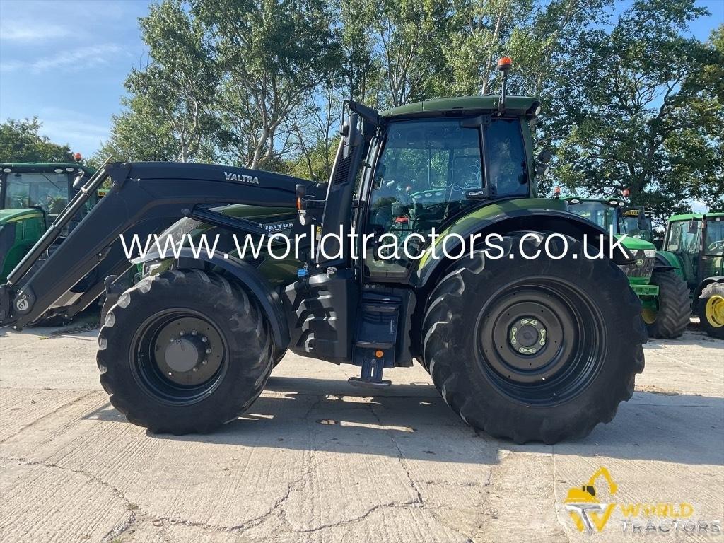 Valtra T 255 Tractoare