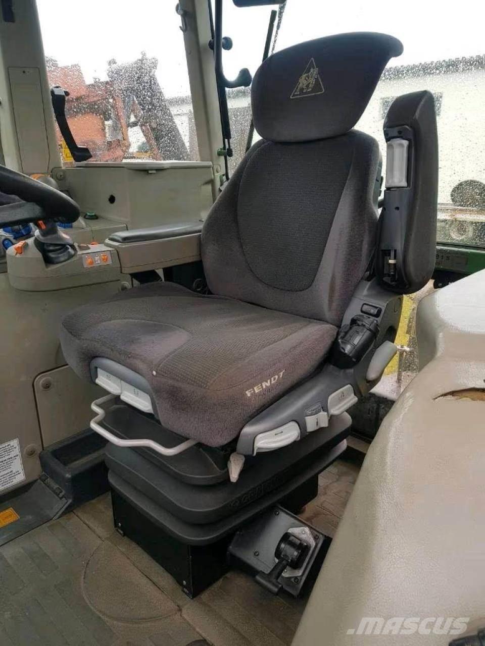 Fendt 930 Vario Tractoare