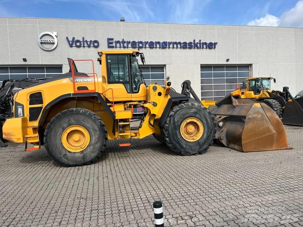 Volvo L220H Incarcator pe pneuri