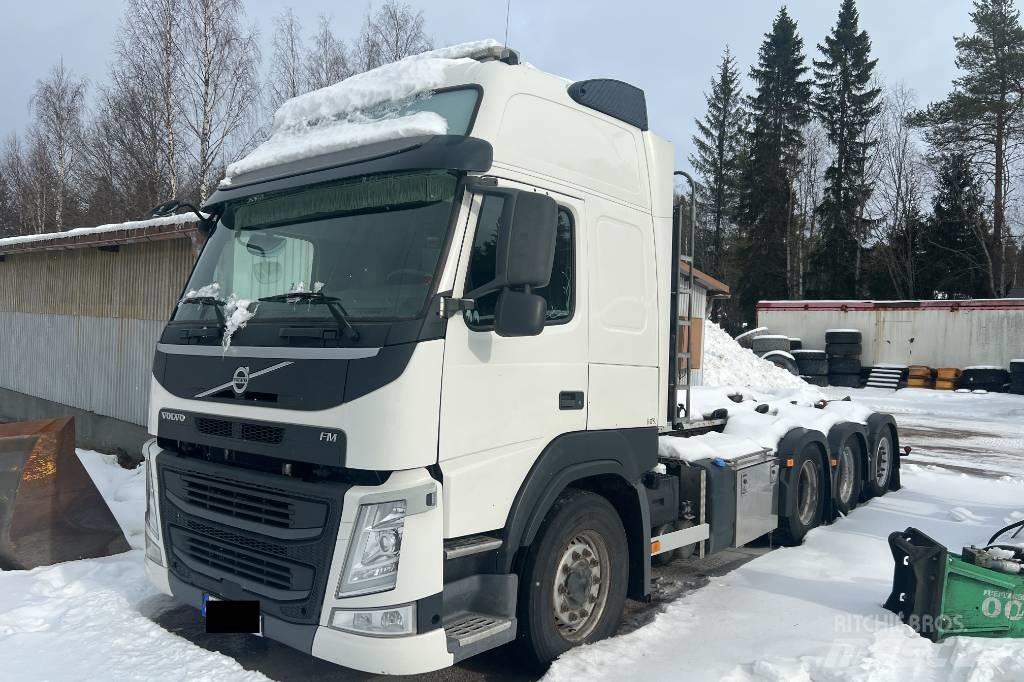 Volvo FM 12 Camion cu carlig de ridicare