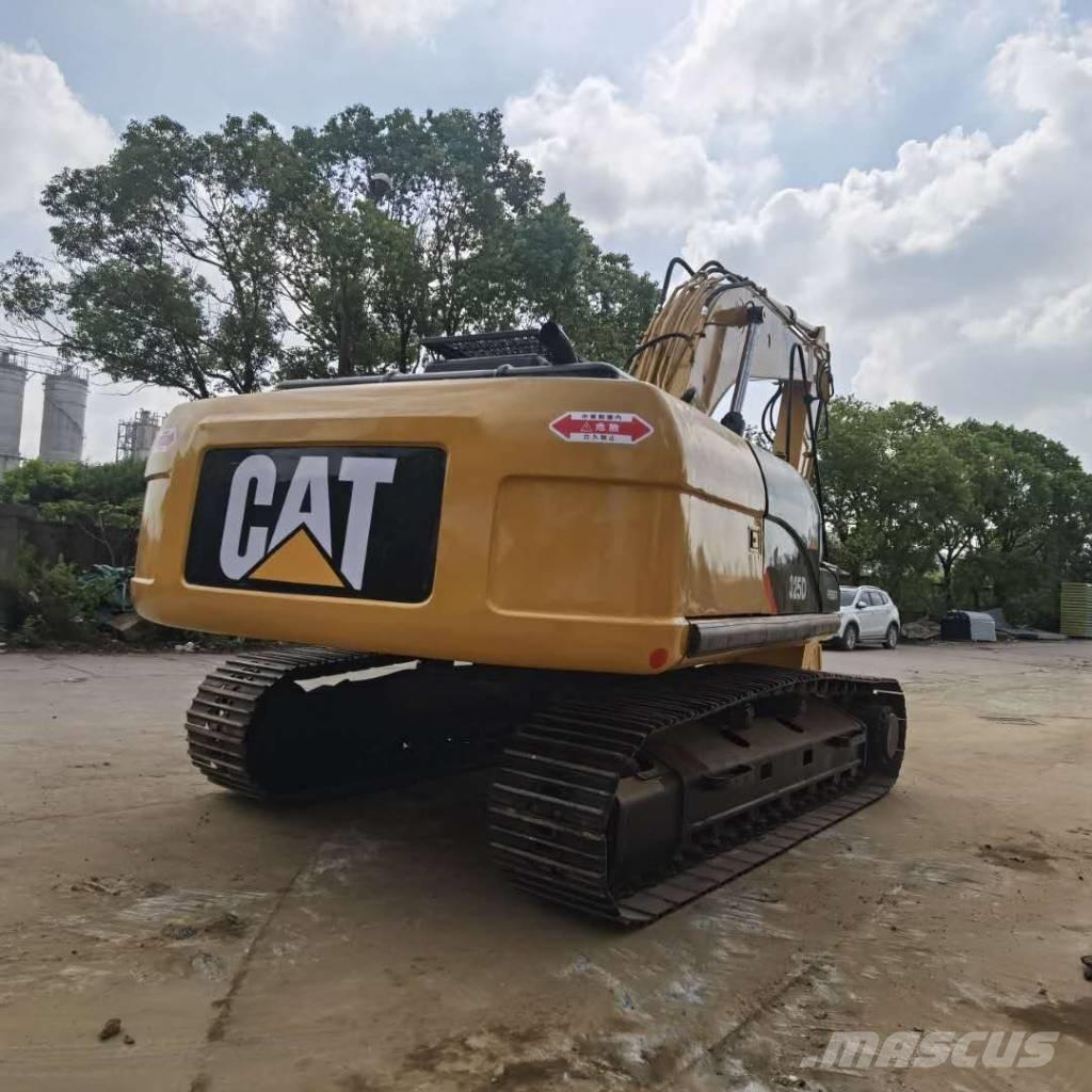 CAT 325 D L Excavatoare pe șenile
