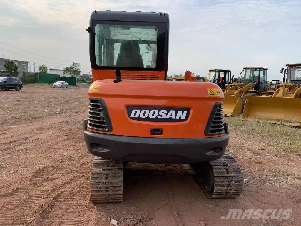 Doosan DX 55 Mini excavatoare < 7t