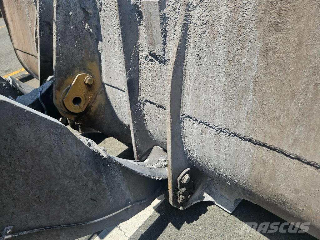 CAT 972H Incarcator pe pneuri