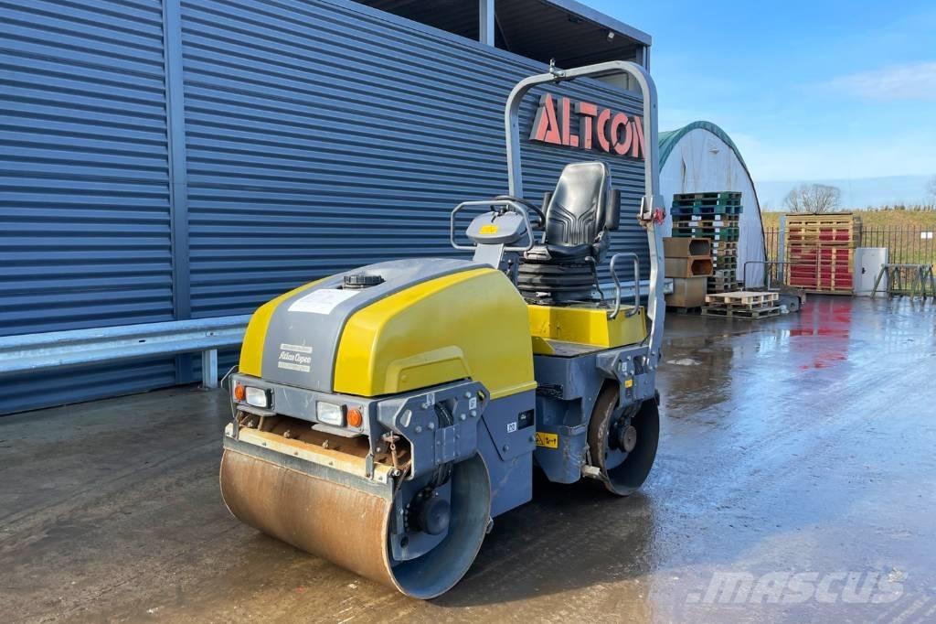 Dynapac CC1200 Cilindri compactori dubli