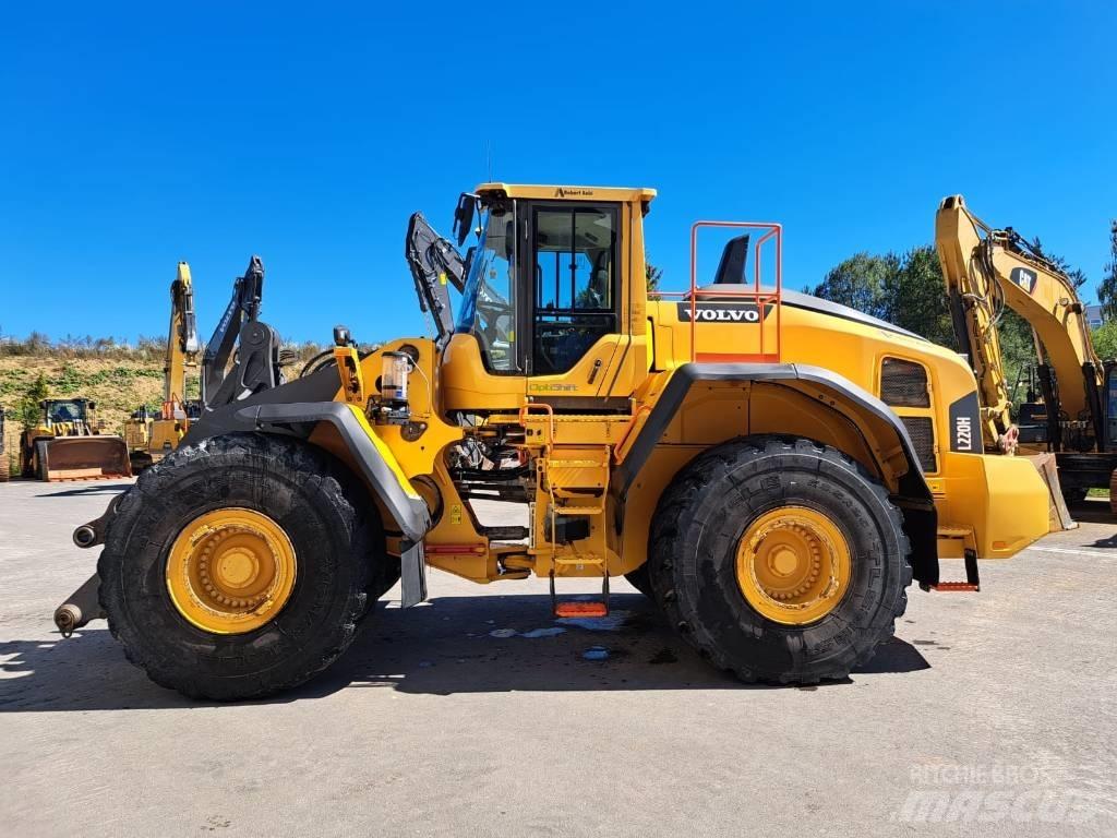 Volvo L 220 H Incarcator pe pneuri