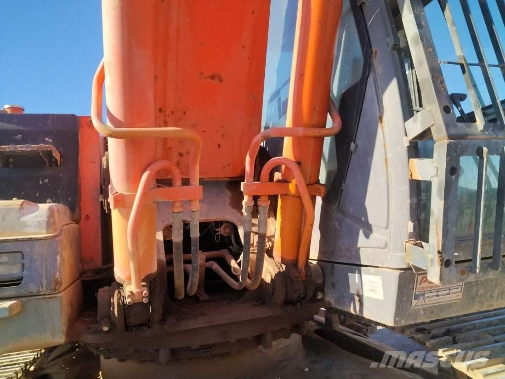 Hitachi ZX 270 LC Excavatoare pe șenile

