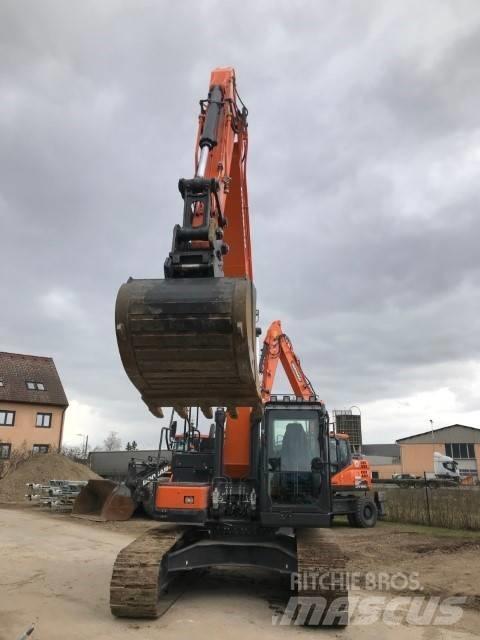 Doosan DX225LC-5 Excavatoare pe șenile
