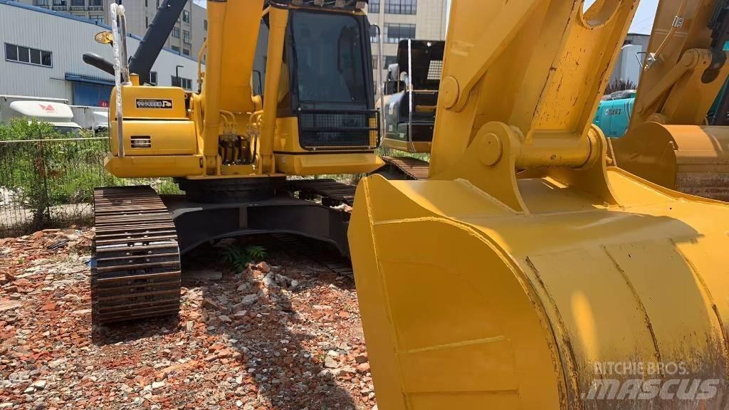 Komatsu PC 210 LC Excavatoare pe șenile
