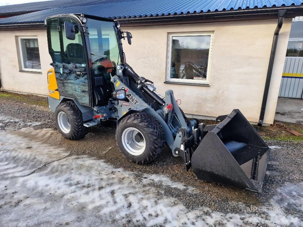 GiANT G2300 HD Incarcatoare multifunctionale