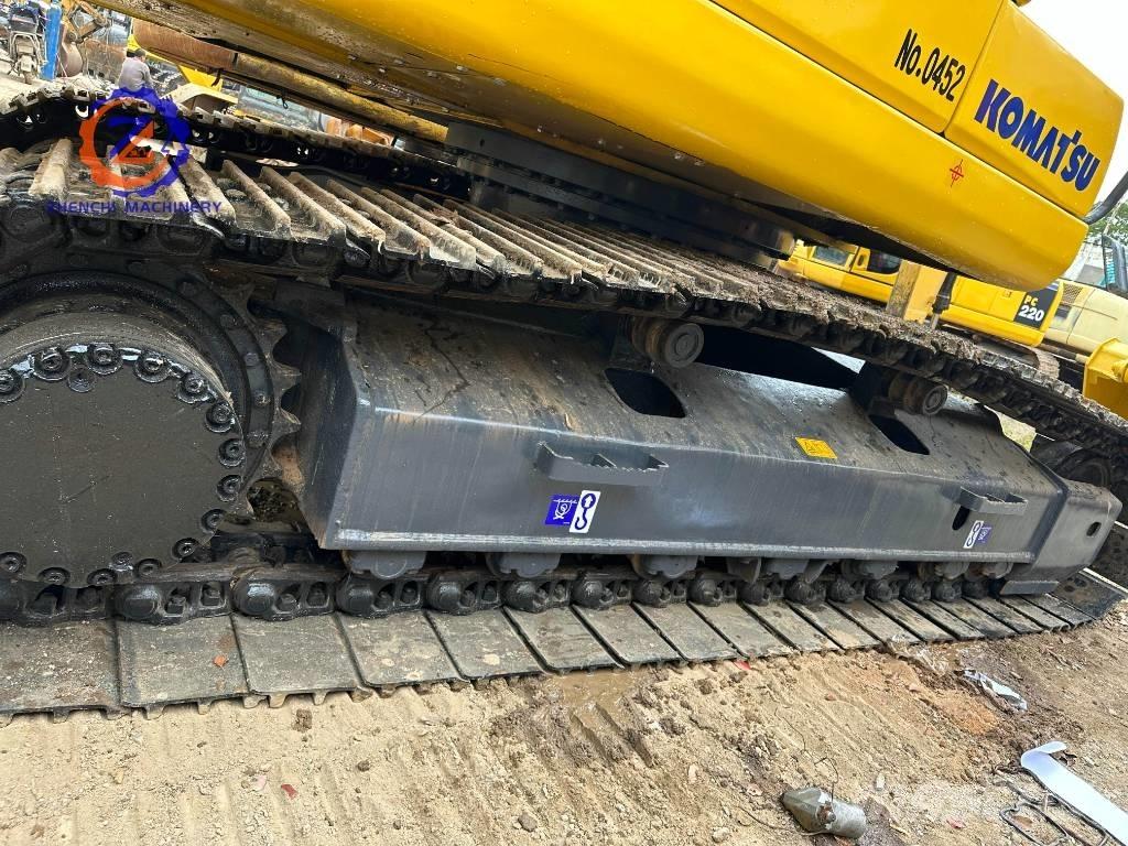 Komatsu PC 200-7L Excavatoare pe șenile
