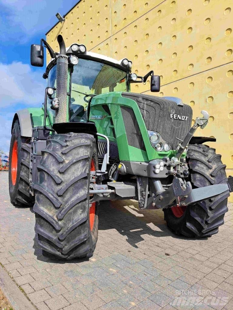 Fendt 824 Profi Tractoare