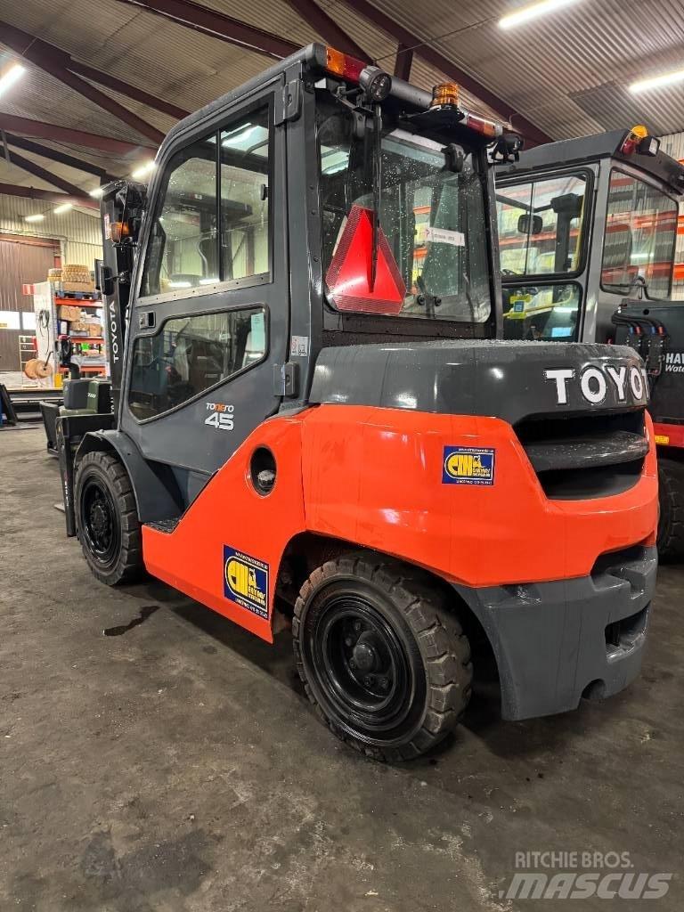 Toyota truck 8FD40N Stivuitor diesel