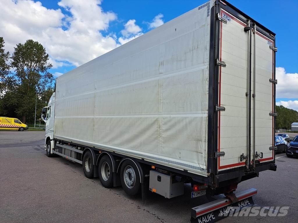 Volvo FH Camioane platforma/prelata