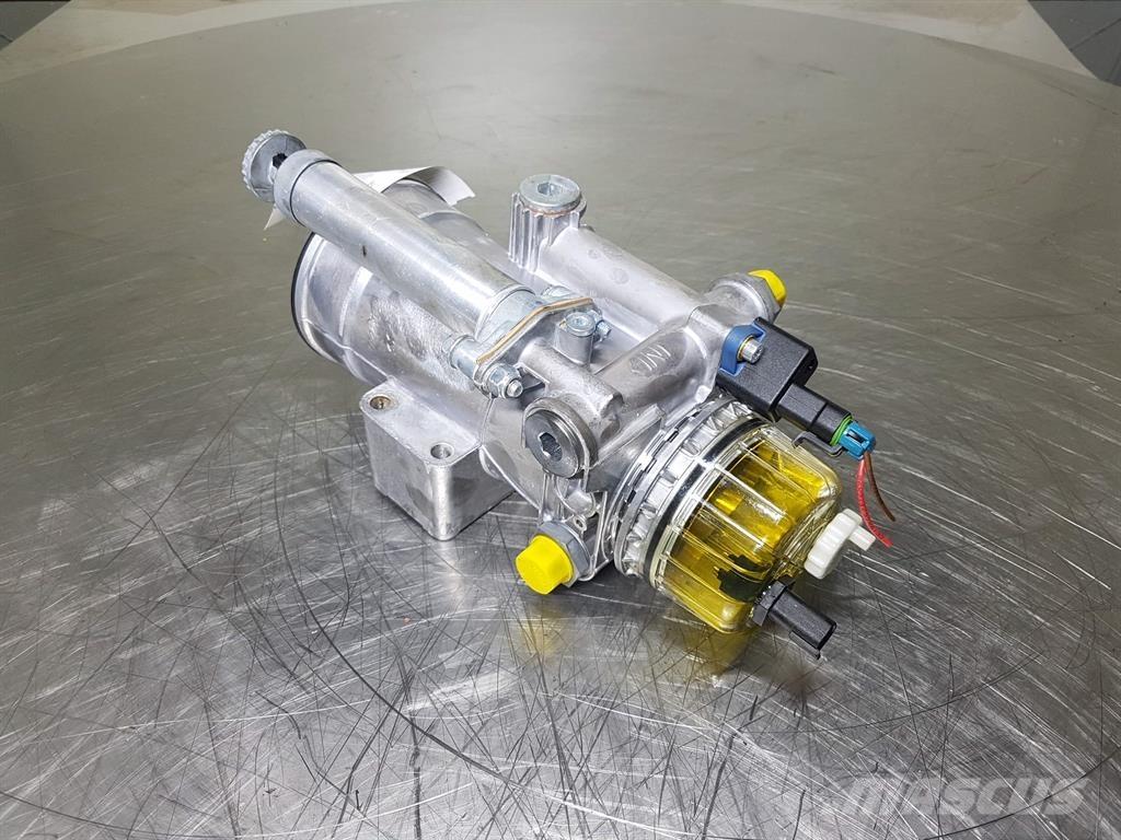 Sennebogen SE1707 Motoare