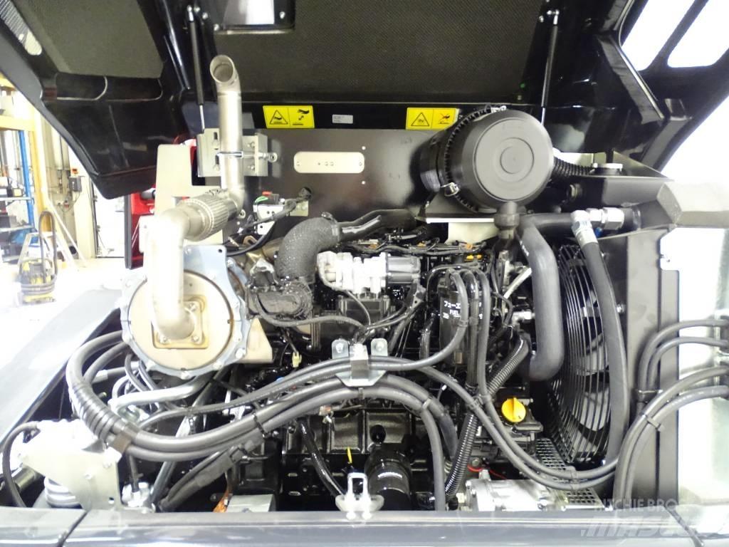 Yanmar V 100-5 Incarcator pe pneuri