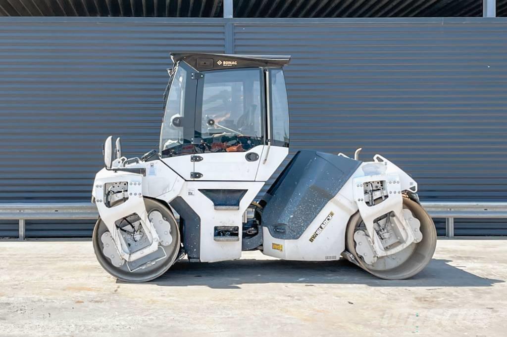 Bomag BW 151 AD-5 Cilindri compactori dubli