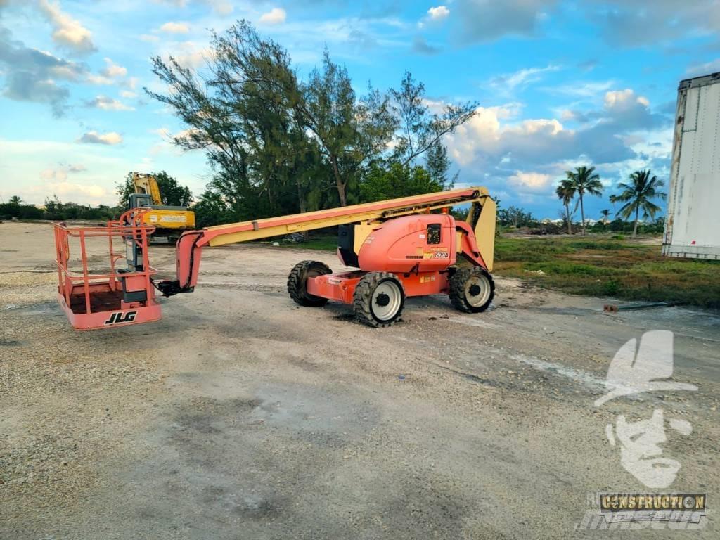 JLG 600 A Nacele cu brat articulat