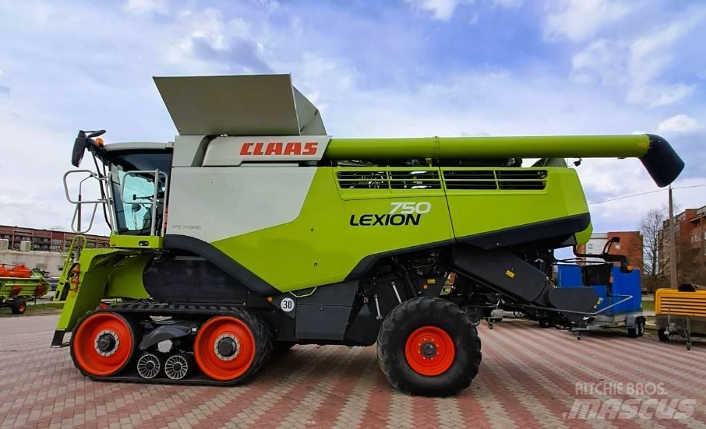 CLAAS Lexion 750 TT Combine de secerat