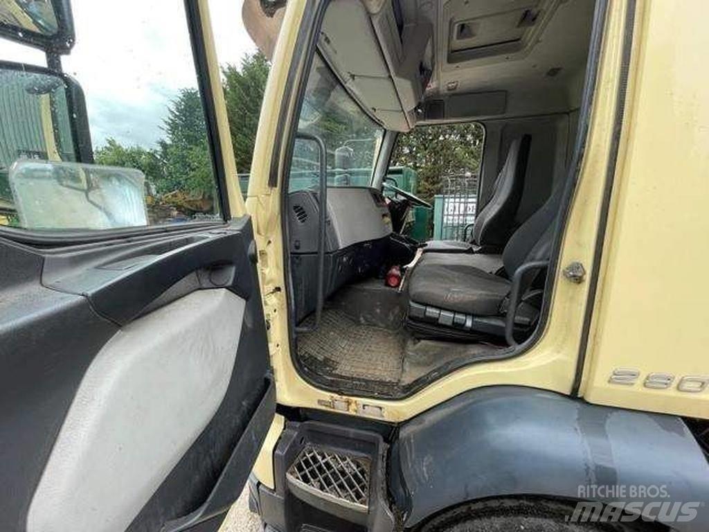 Volvo FL 280 Camioane platforma/prelata