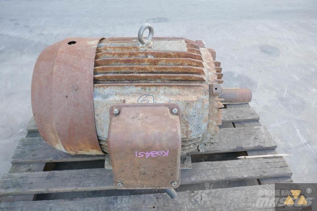  Toshiba 30KW Motoare