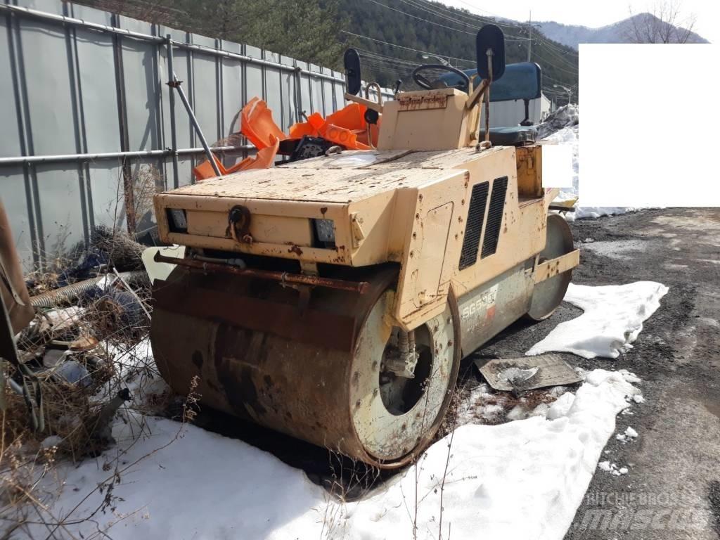 Sakai SG500 Compactoare monocilindrice