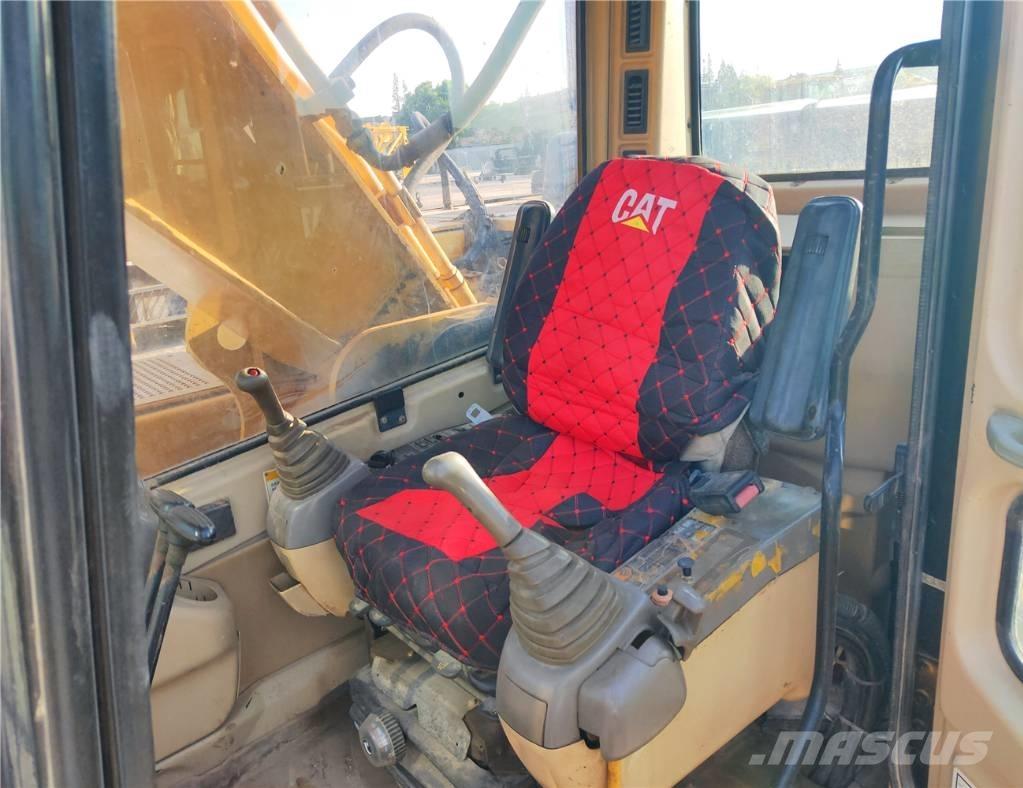 CAT 325BL Excavatoare pe șenile
