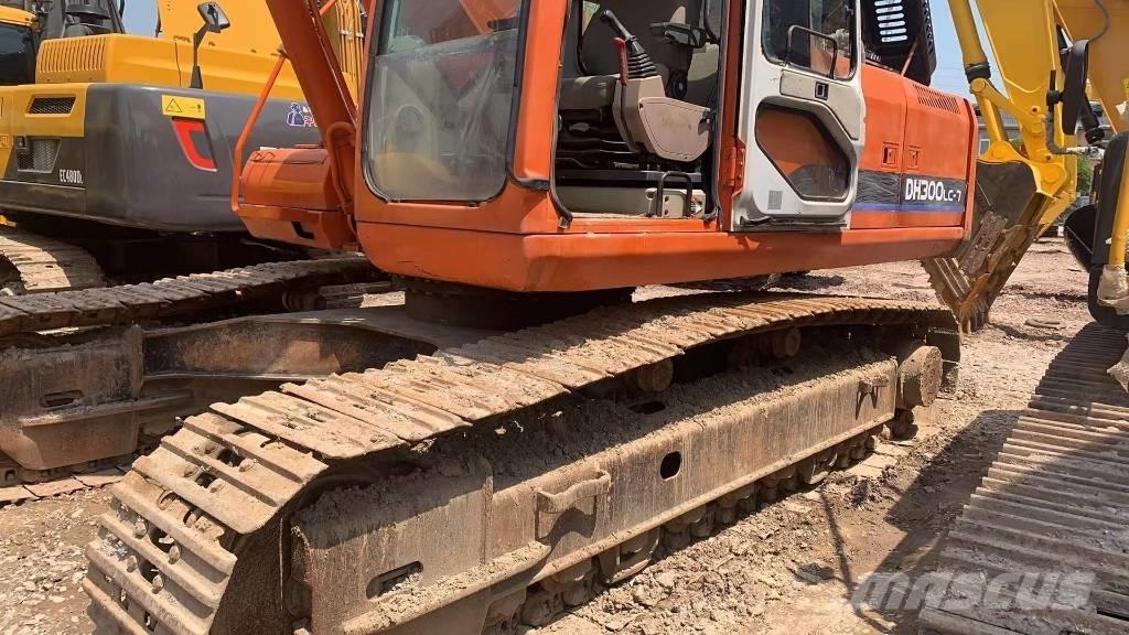 Doosan DH 300 LC-7 Excavatoare pe șenile
