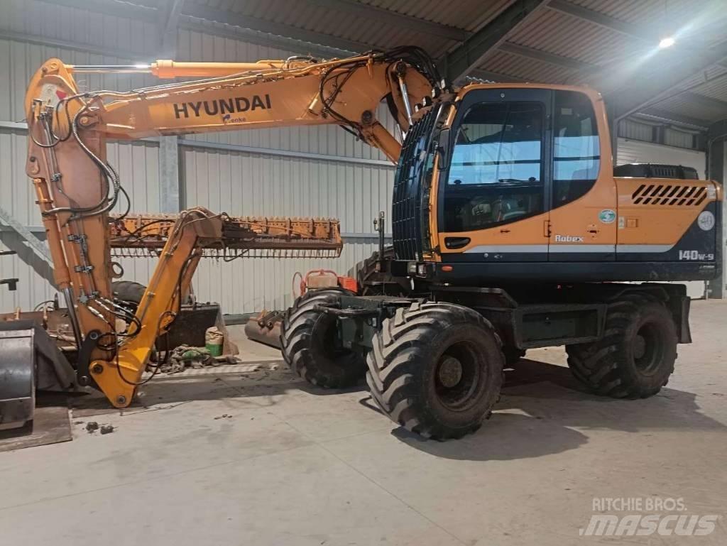 Hyundai RW140-9A Excavatoare cu roti