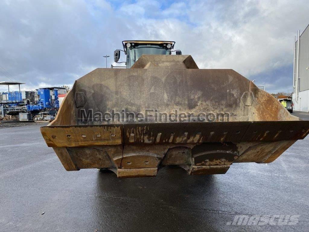 CAT 966 M XE Incarcator pe pneuri