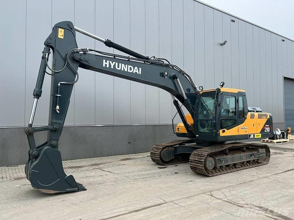 Hyundai R 210 Excavatoare pe șenile
