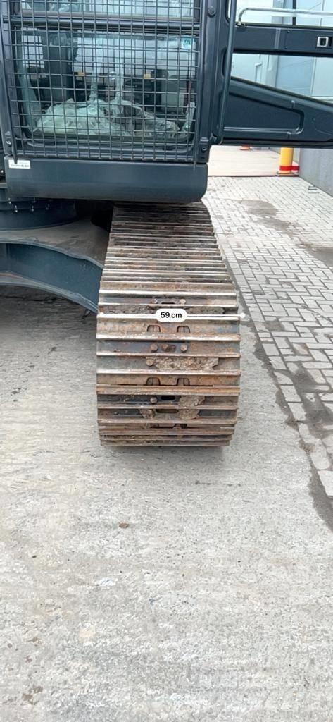 Hyundai R 210 Excavatoare pe șenile
