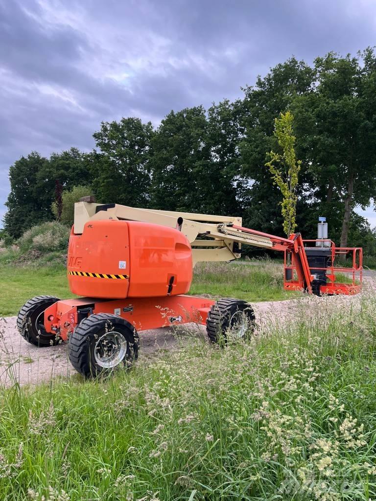 JLG 510 AJ Nacele cu brat articulat