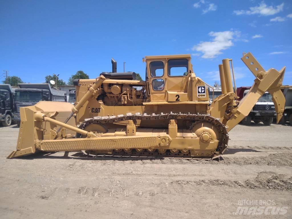 CAT D9H Buldozere