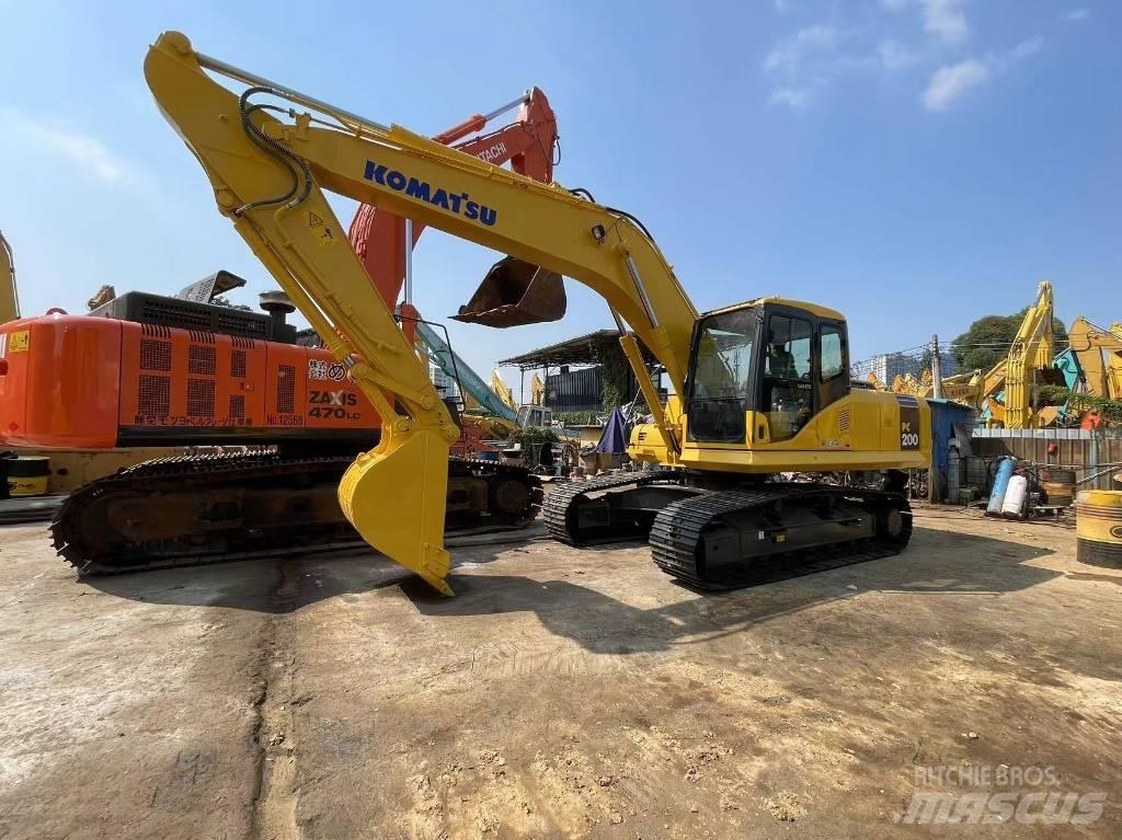 Komatsu PC 200-7 Excavatoare pe șenile
