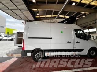 Renault MASTER 3 Platforme aeriene montate pe camion