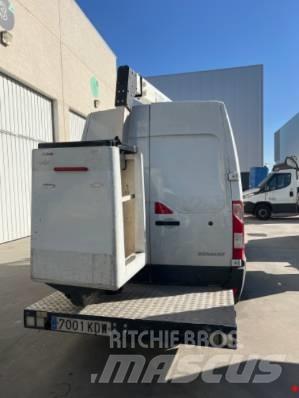 Renault MASTER 3 Platforme aeriene montate pe camion