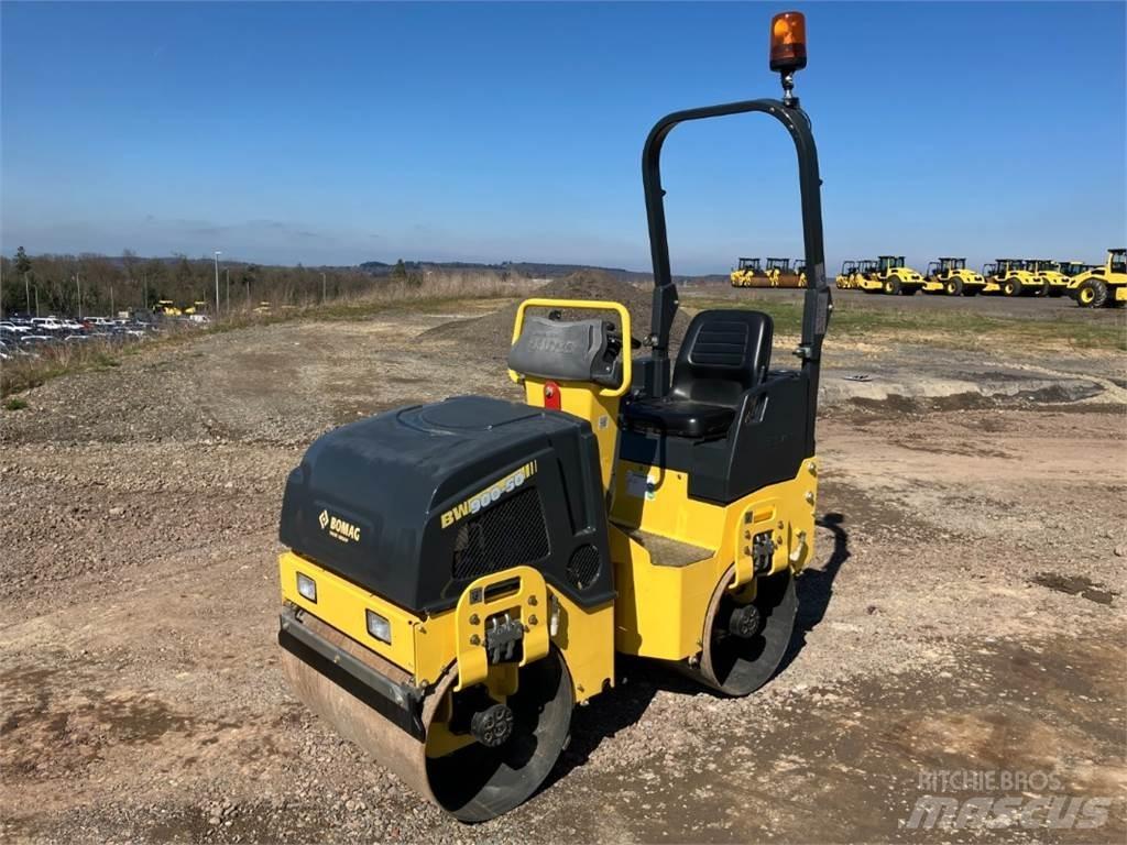 Bomag CN BW 900-50 Cilindri compactori dubli