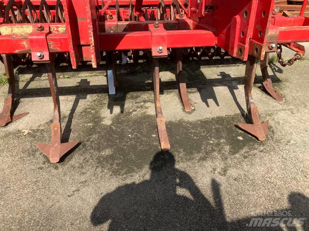  Woeler Alte masini si accesorii de cultivat