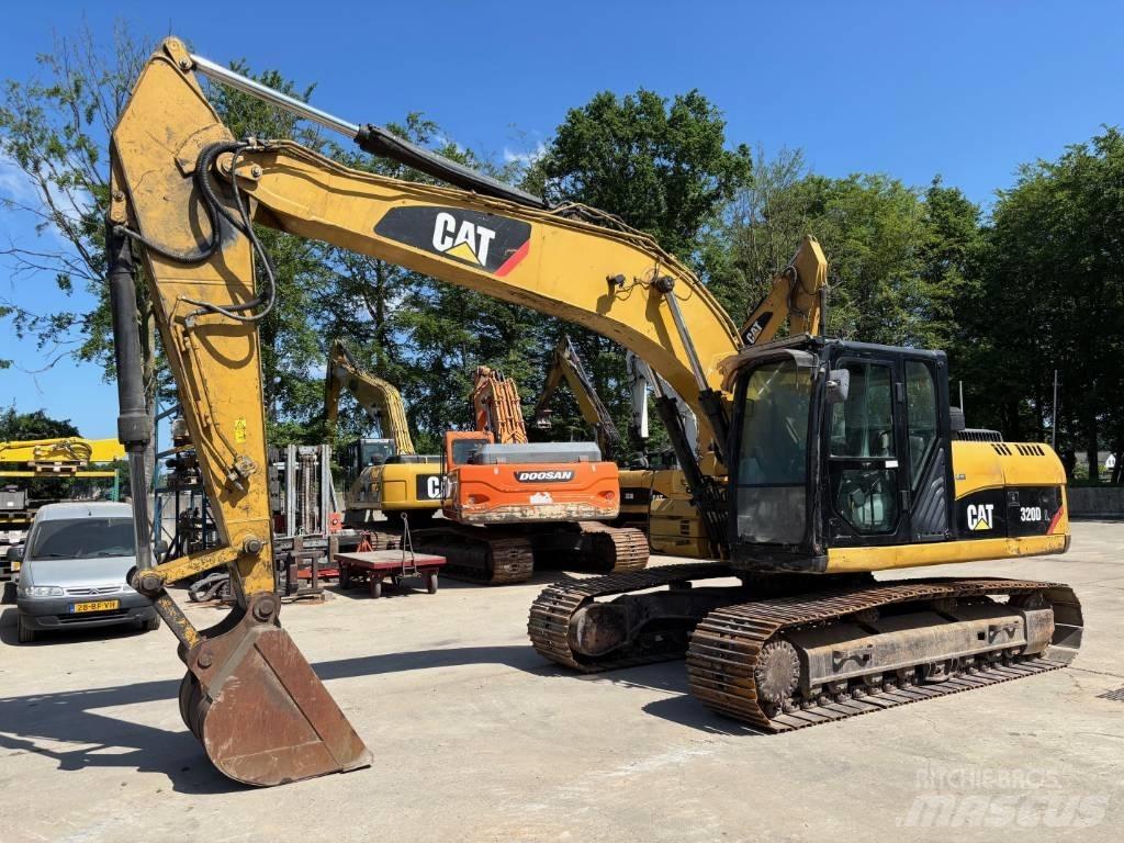 CAT 320 D L Excavatoare pe șenile
