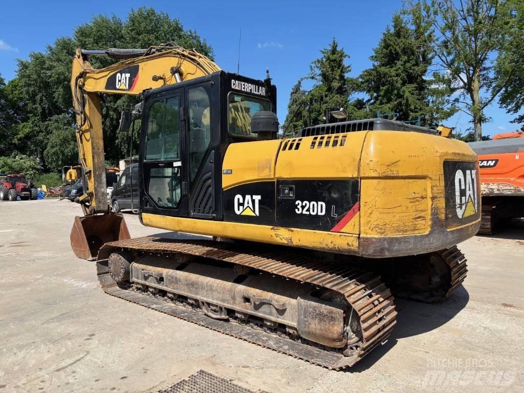 CAT 320 D L Excavatoare pe șenile
