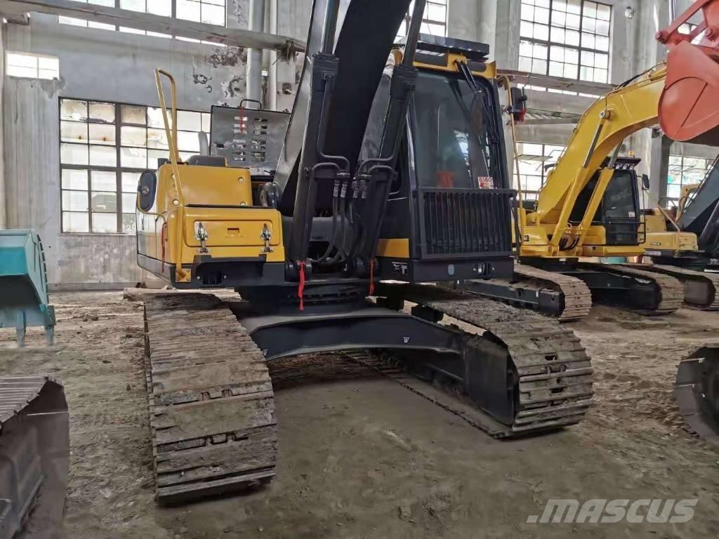 Volvo EC200D Excavatoare pe șenile
