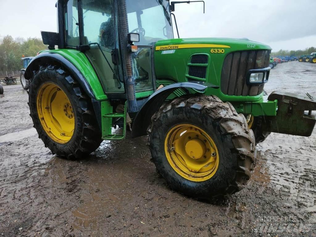 John Deere 6330 Tractoare