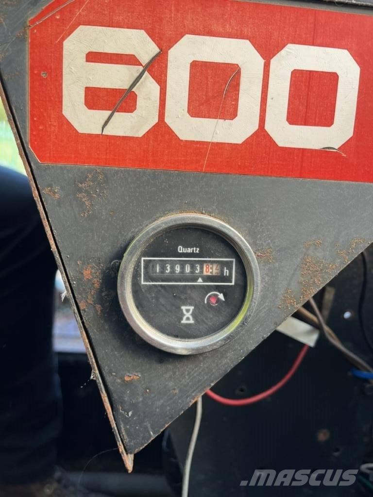 Jones IF 15AT Macara pentru orice teren