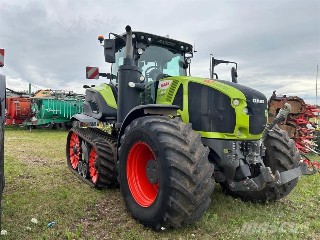 CLAAS Axion 960 TT Tractoare