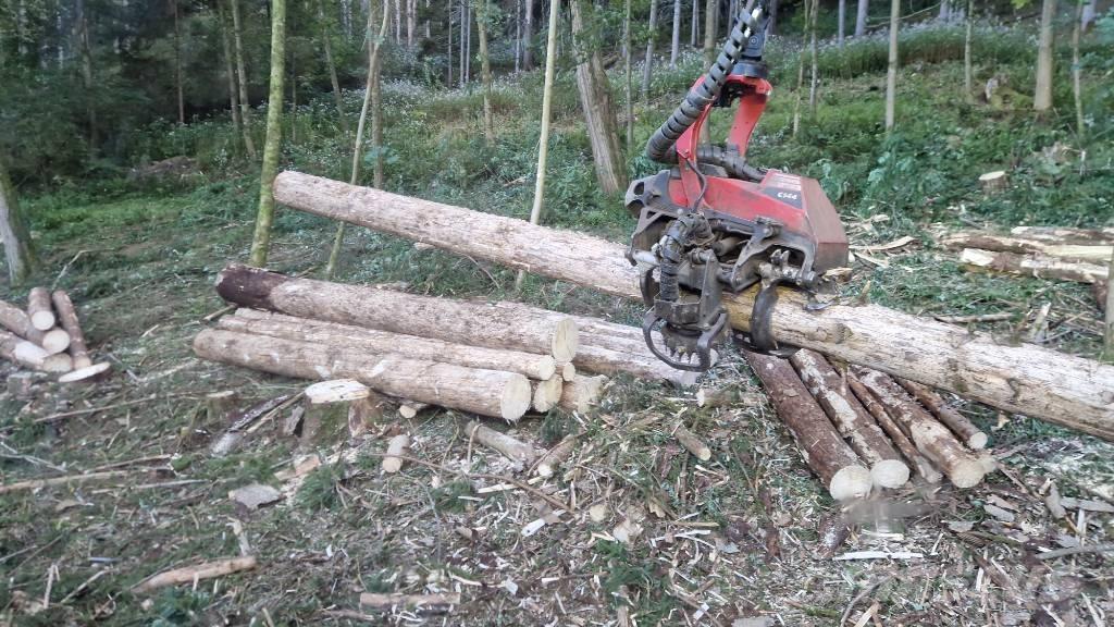 Komatsu 931 XC Combine forestiere