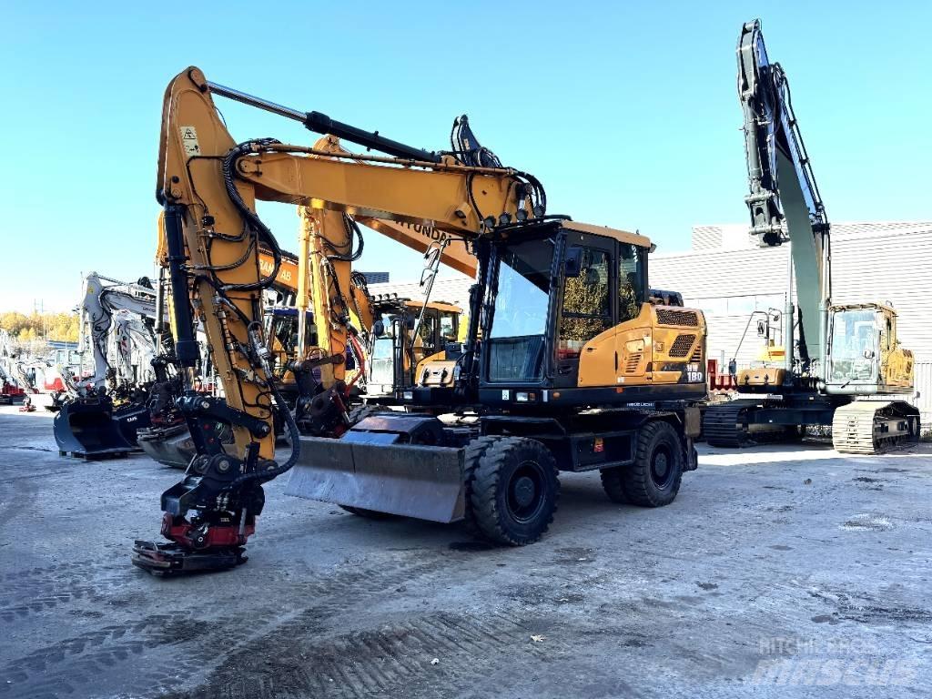 Hyundai HW180 Excavatoare cu roti
