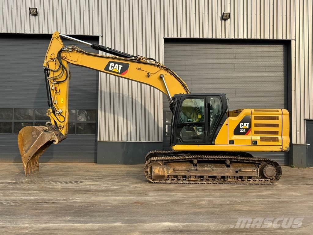 CAT 323 07A Excavatoare pe șenile
