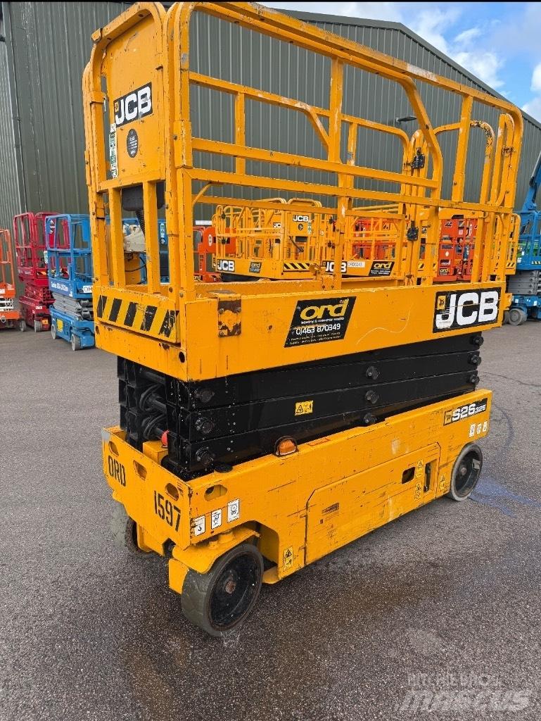 JCB S 2632 E Platforme foarfeca