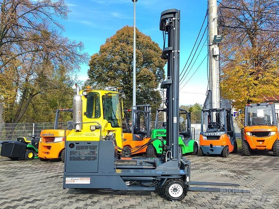 Combilift C4000 Stivuitoare cu patru brate