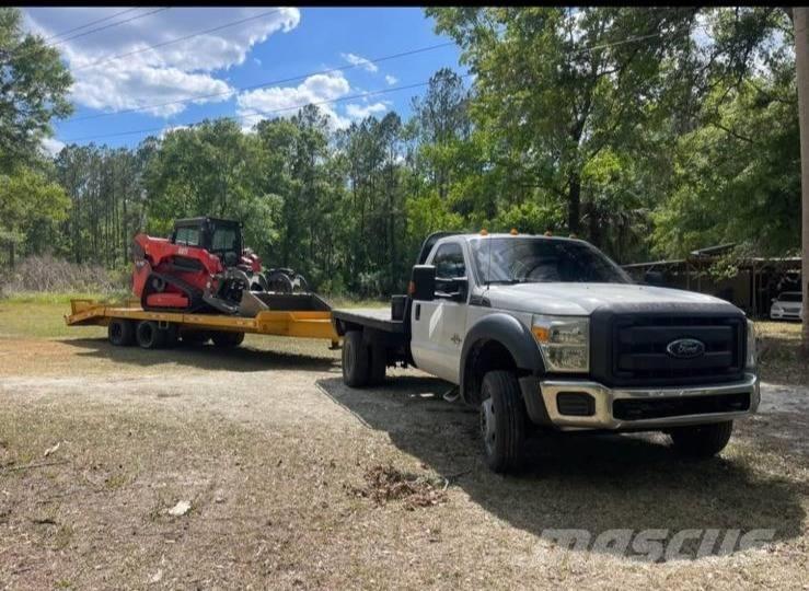 Ford F 550 Camioane platforma/prelata